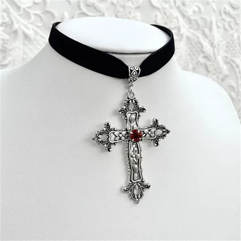 Eternal Reverie Choker