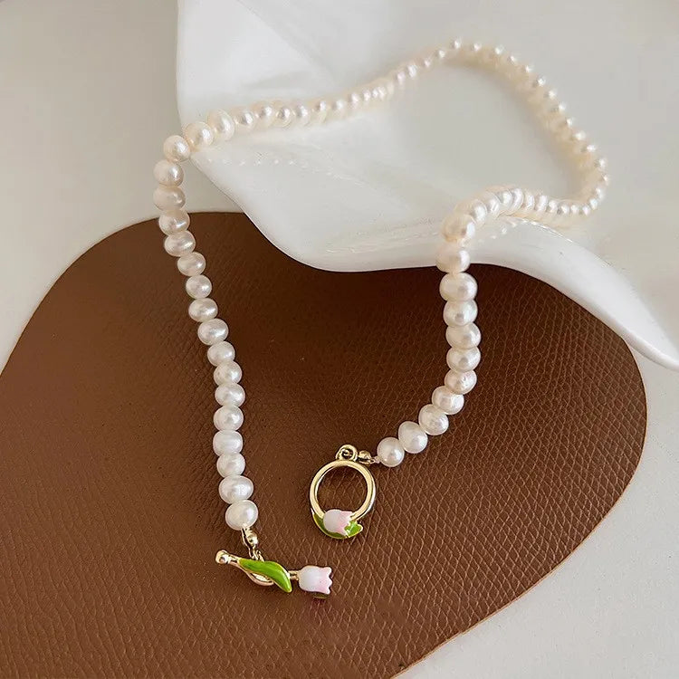 Ethereal pearl necklaces